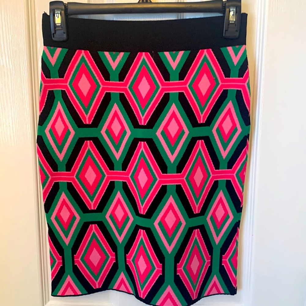 Brand new skirt, beautiful and vibrant colors